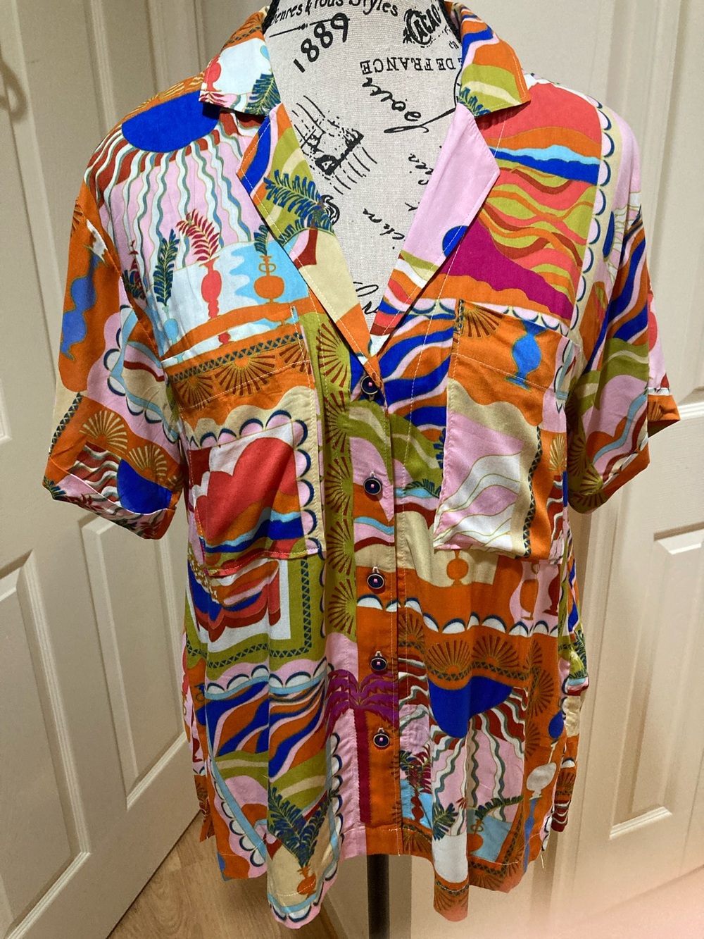 Maeve Anthropologie Bright Oversized Short-Sleeve Resort Top Boho Artsy Funky